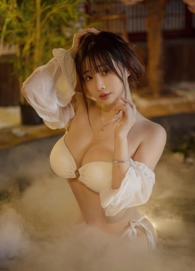 叉子宝宝 – NO.015 温泉 [53P-234M]-1