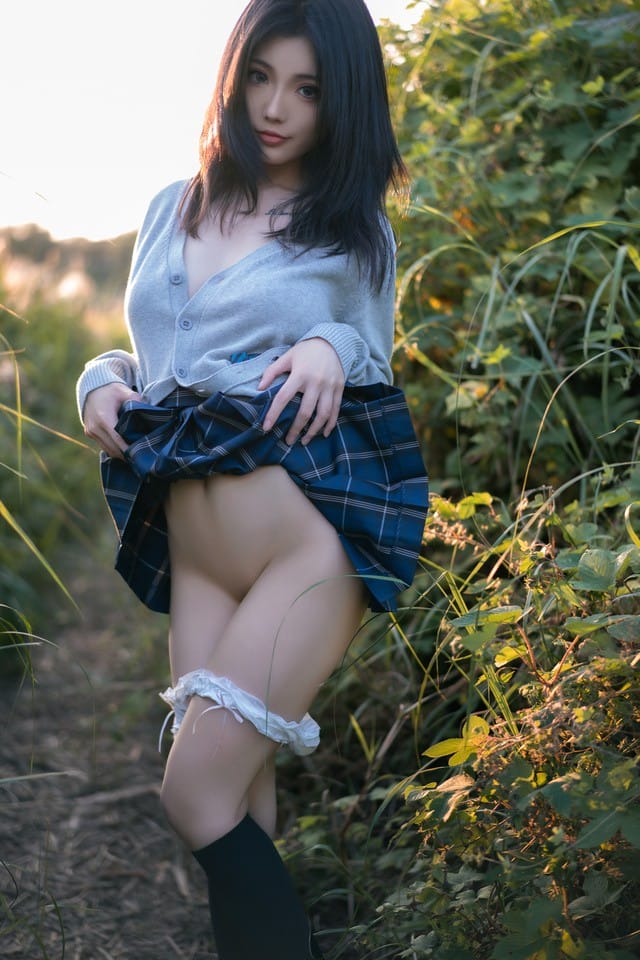 桃良阿宅 – NO.50 外出JK[43P-356MB]